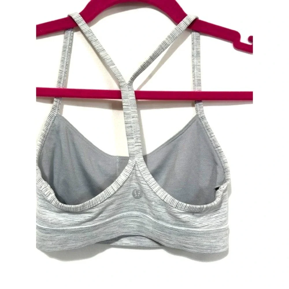 Lululemon Size 2 Gray Racer Back Pin Striped Sports Bra